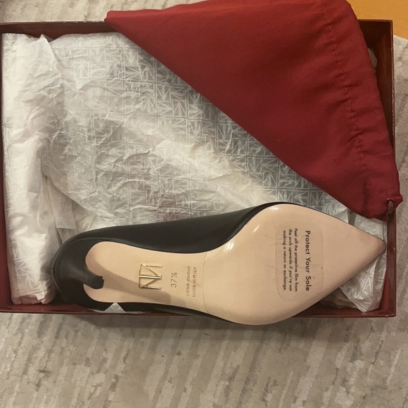 Tamara Mellon brand new size 37.5 black heel - Picture 5 of 5